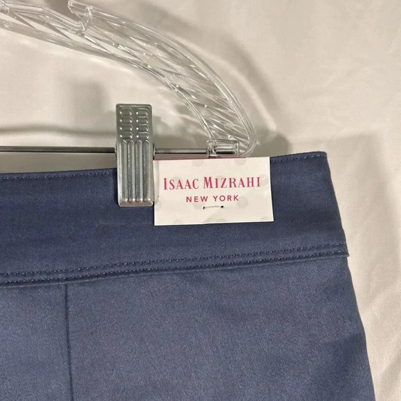 New Issac Mizrahi Shorts Women's 14 Blue Chino Button Pockets Tailored Cotton Bl - Picture 10 of 10